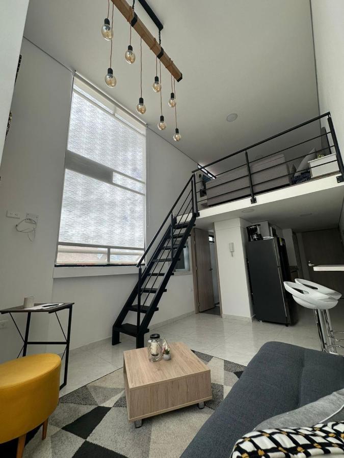 Nuevo Y Hermoso Aparta Estudio Con Excelente Ubicacion Sector Modelia Bogotá