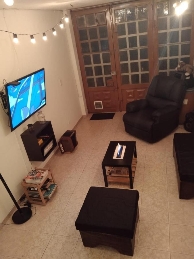 Cerca Al Aeropuerto Domina House *
