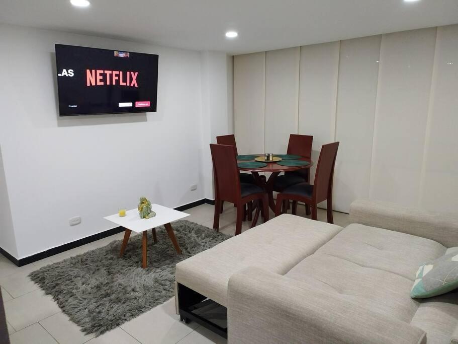 Apartamento Moderno Cerca Al Aeropuerto