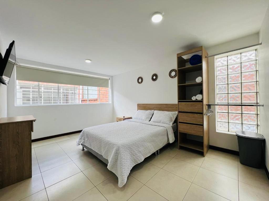 Pensión Hostelfc San Luis *
