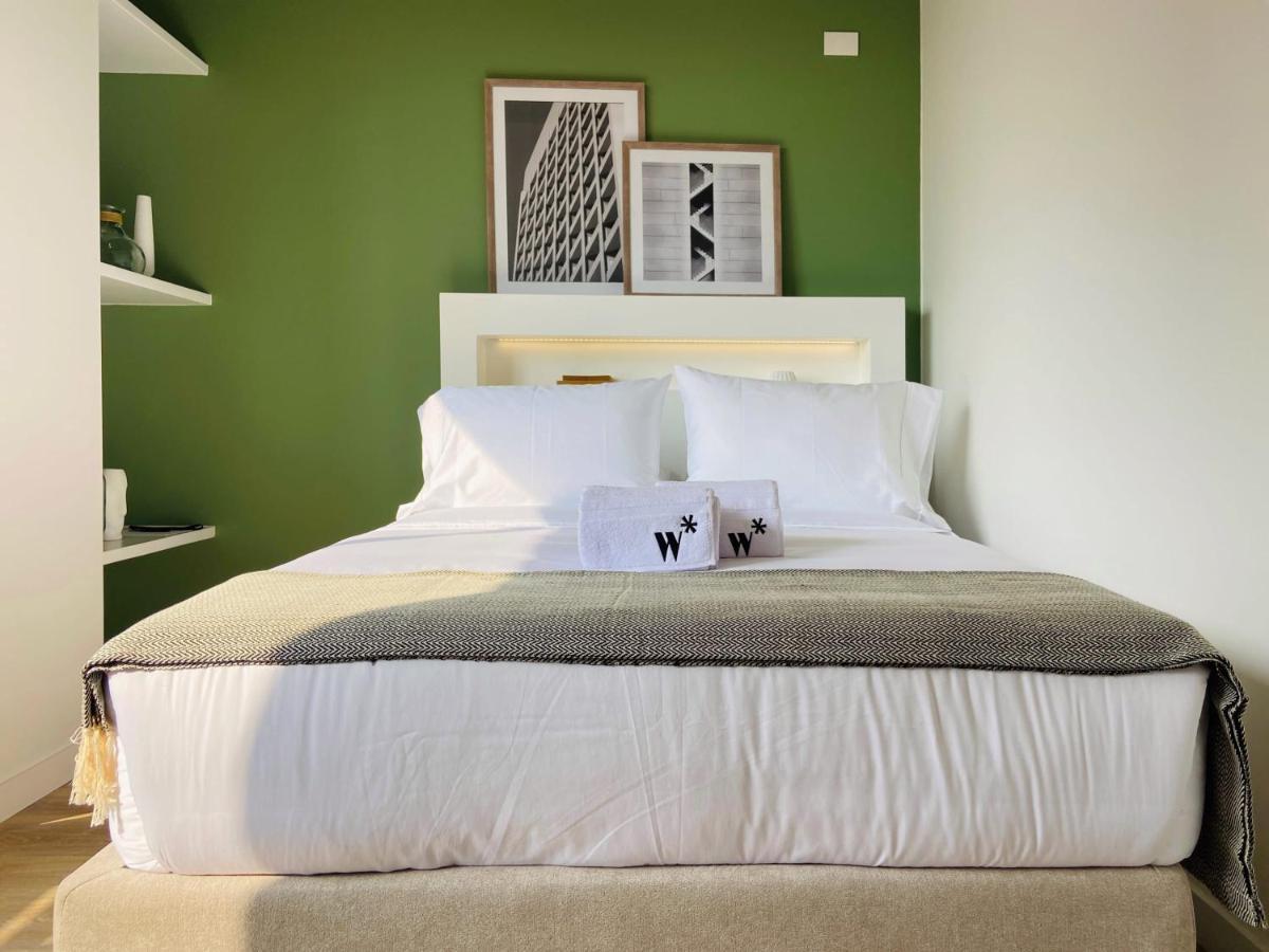Monochrome Loft In Chapinero Apartamento