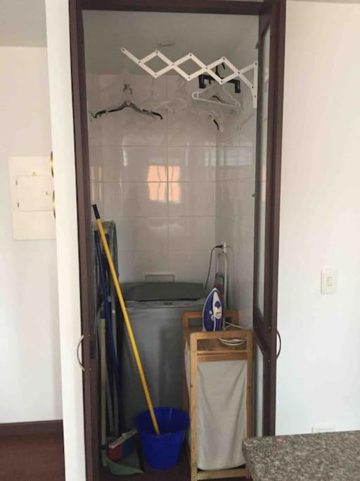 Apartamento Con Terraza Privada- Clinica Reina Sofia