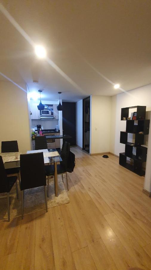 Con Bano Privado Chapinero Habitación en casa particular