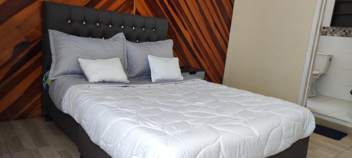 Bed and breakfast Apartasuite Movistar Campin Bogotá