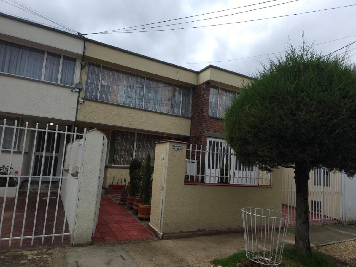 Pensión Coliving_habitacion Privada Pajaro Amarillo