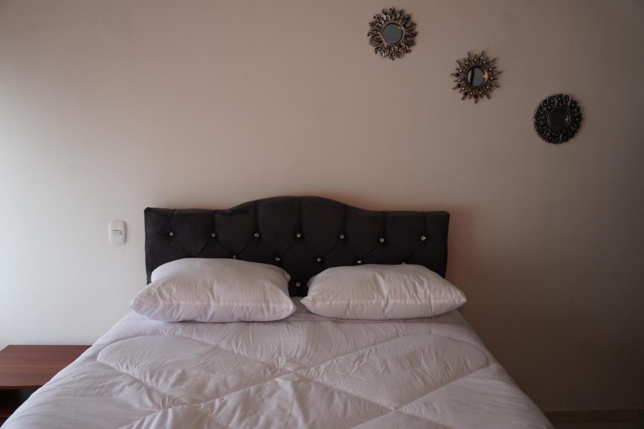 Coliving_habitacion Privada Pajaro Amarillo Pensión *