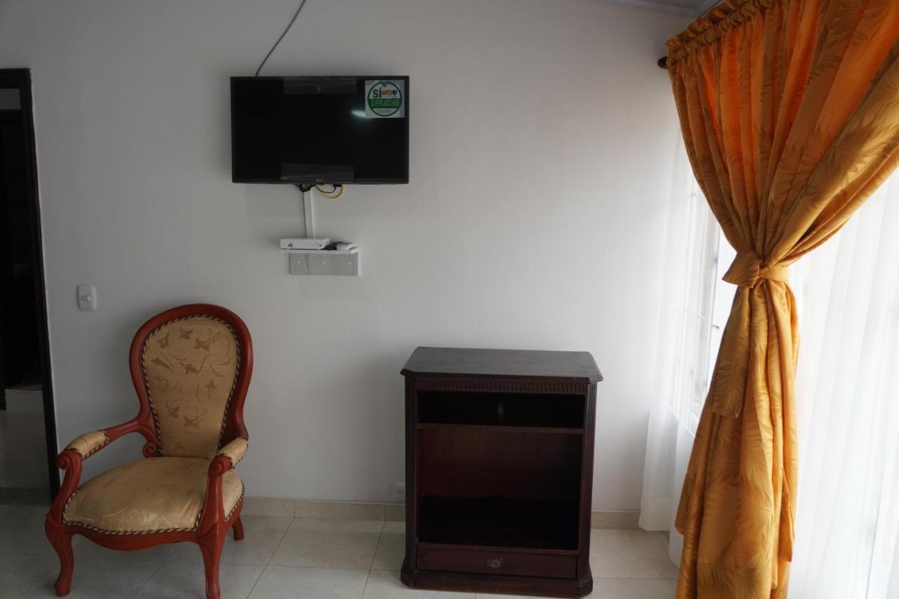 Coliving_habitacion Privada Pajaro Amarillo Pensión