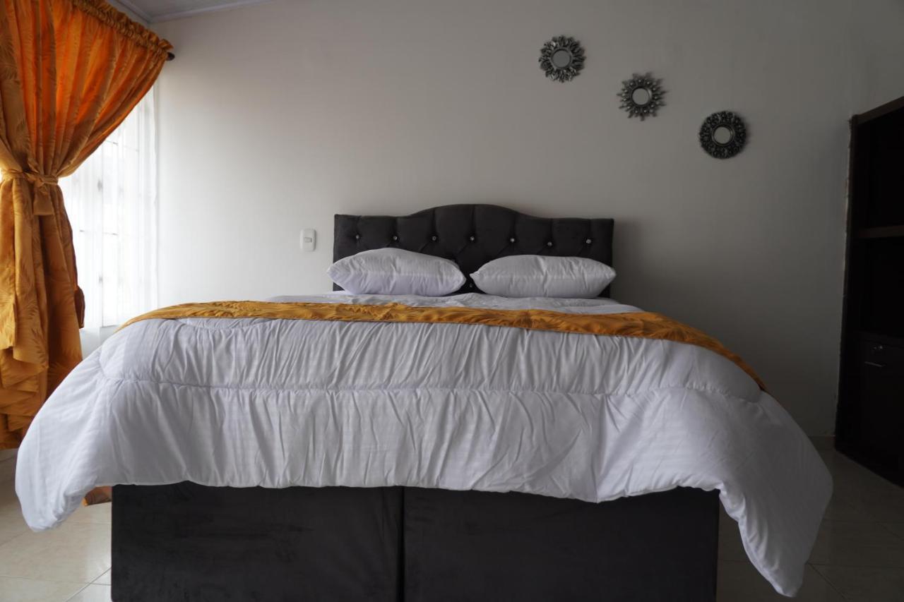 Coliving_habitacion Privada Pajaro Amarillo Pensión Bogotá