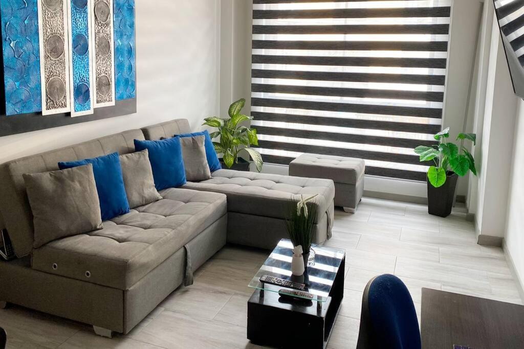 Beautiful & Amazing Urban Duplex Loft In Galerias Bogotá