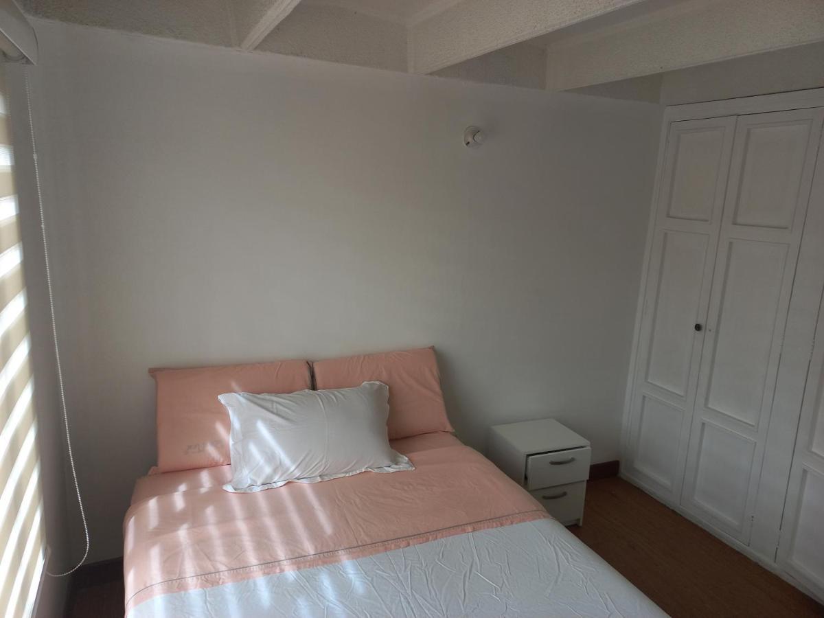 Habitación Con Baño Privado E Iluminada Descansar * Bogotá