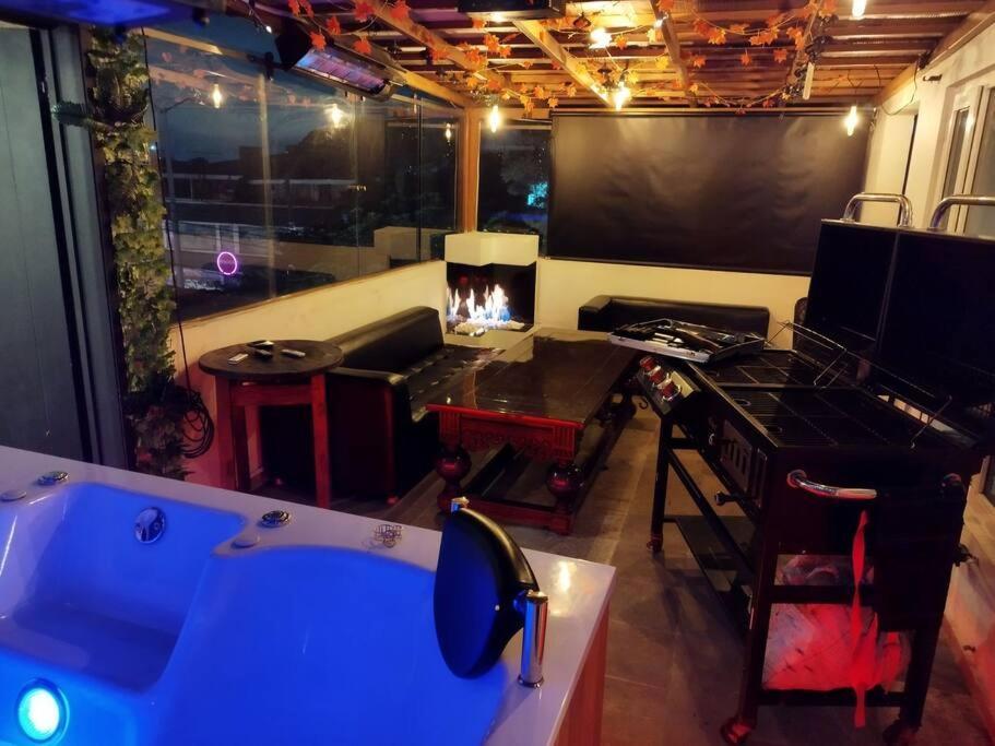 Apartamento Penthouse Con Jacuzzi Y Chimenea