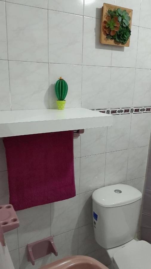 Habitación en casa particular Bano Privado En Zona De La Javeriana Bogotá