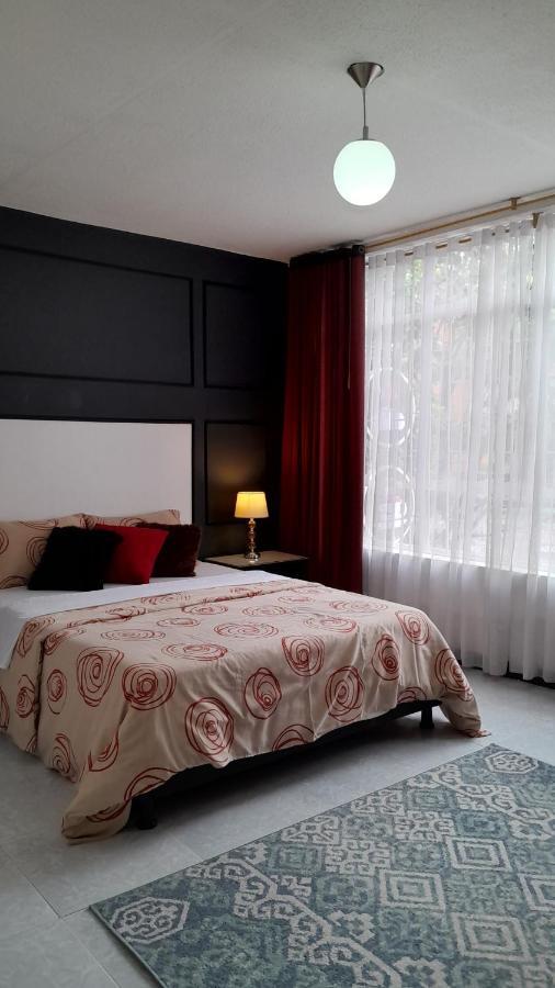 Habitación en casa particular Bano Privado En Zona De La Javeriana *