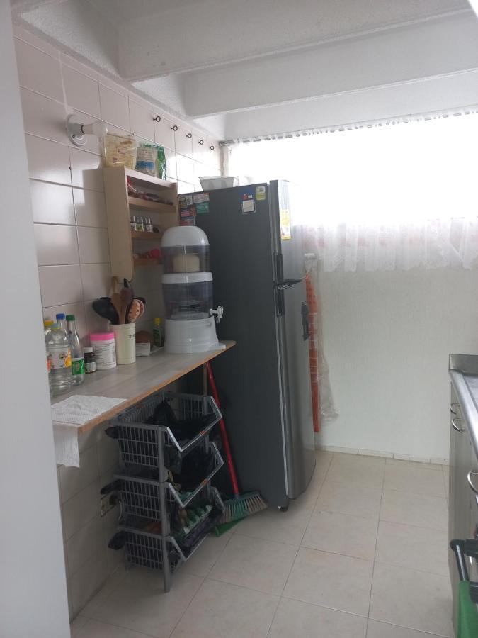 Habitación Con Baño Privado E Iluminada Descansar *