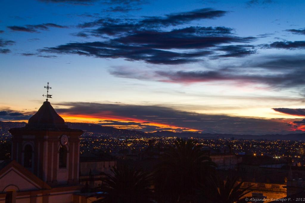Candelaria Lofts *