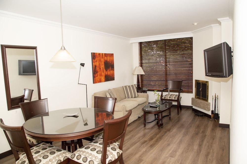 101 Park House 5*