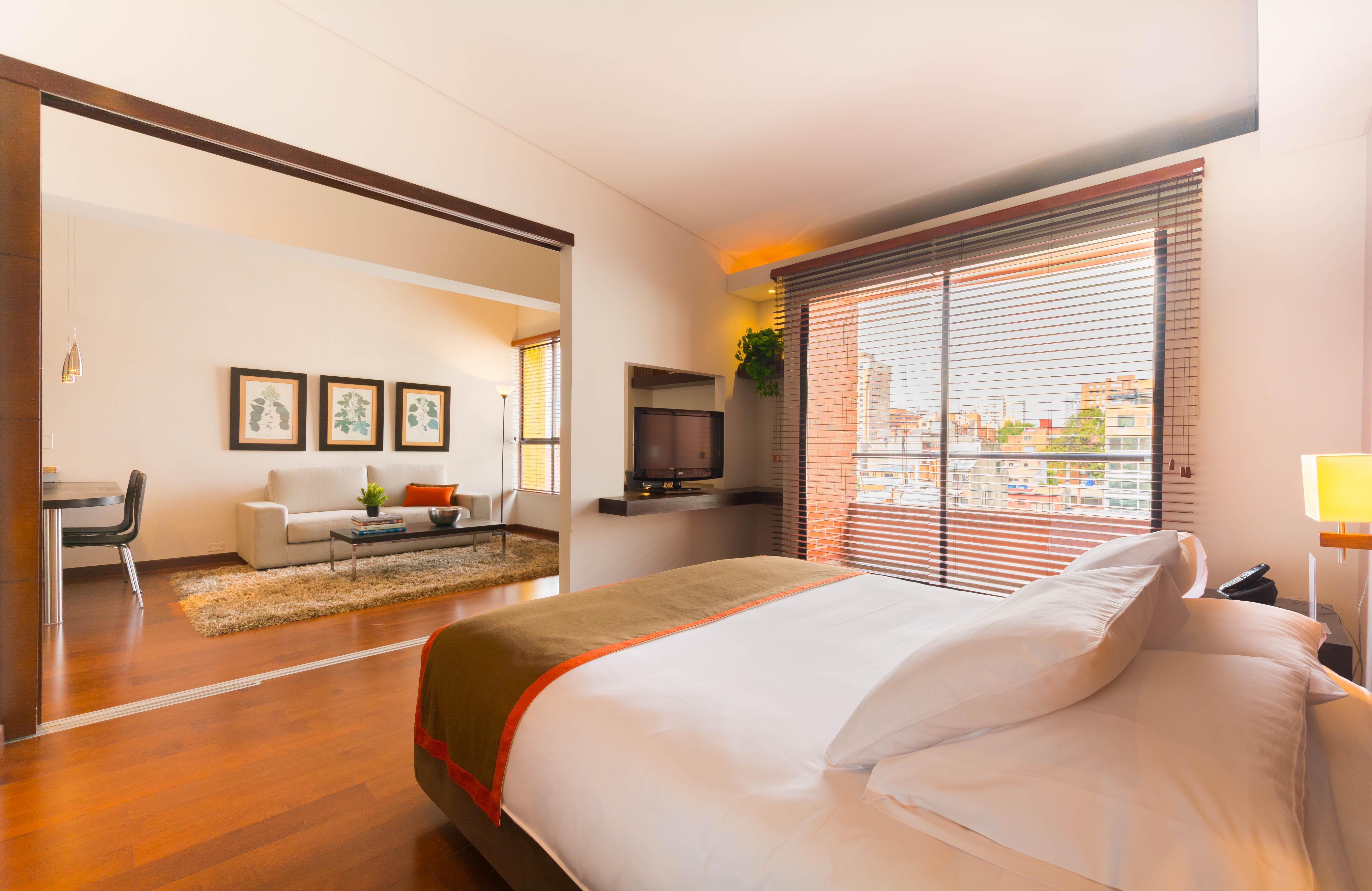 Nico Apartasuites Hotel 4*