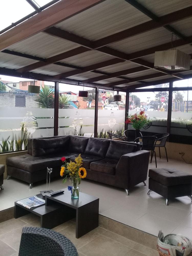Hotel Ayenda 1087 La Estación