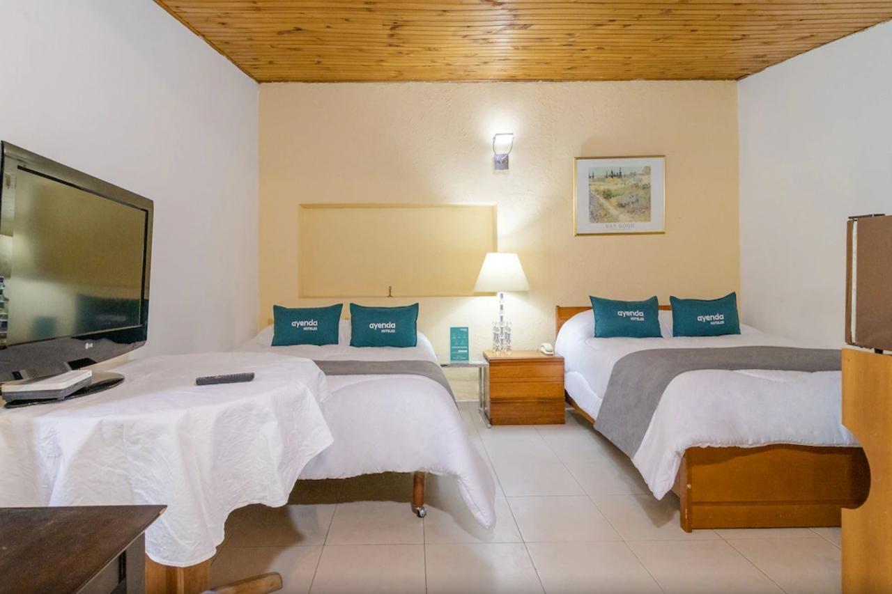 Calle 112 Hotel