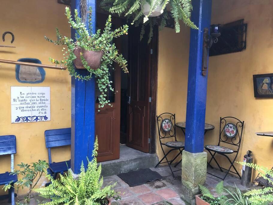 La Casa Azul Del Ventorrillo: Hospedaje Historico Bogotá