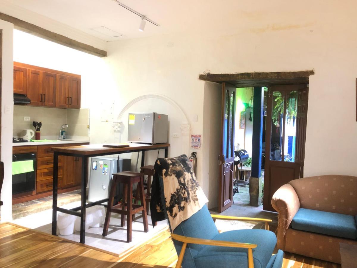 Pensión La Casa Azul Del Ventorrillo: Hospedaje Historico