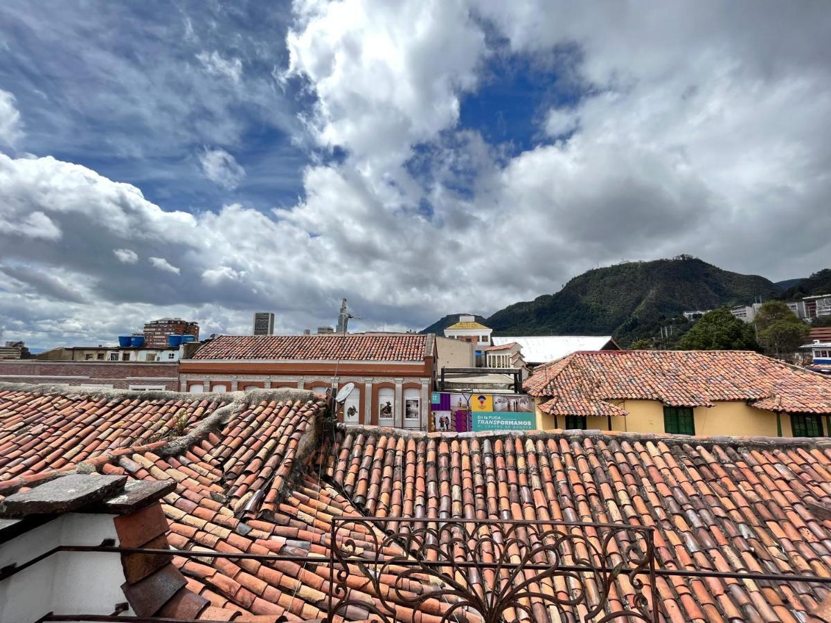 La Casa Azul Del Ventorrillo: Hospedaje Historico Pensión Bogotá