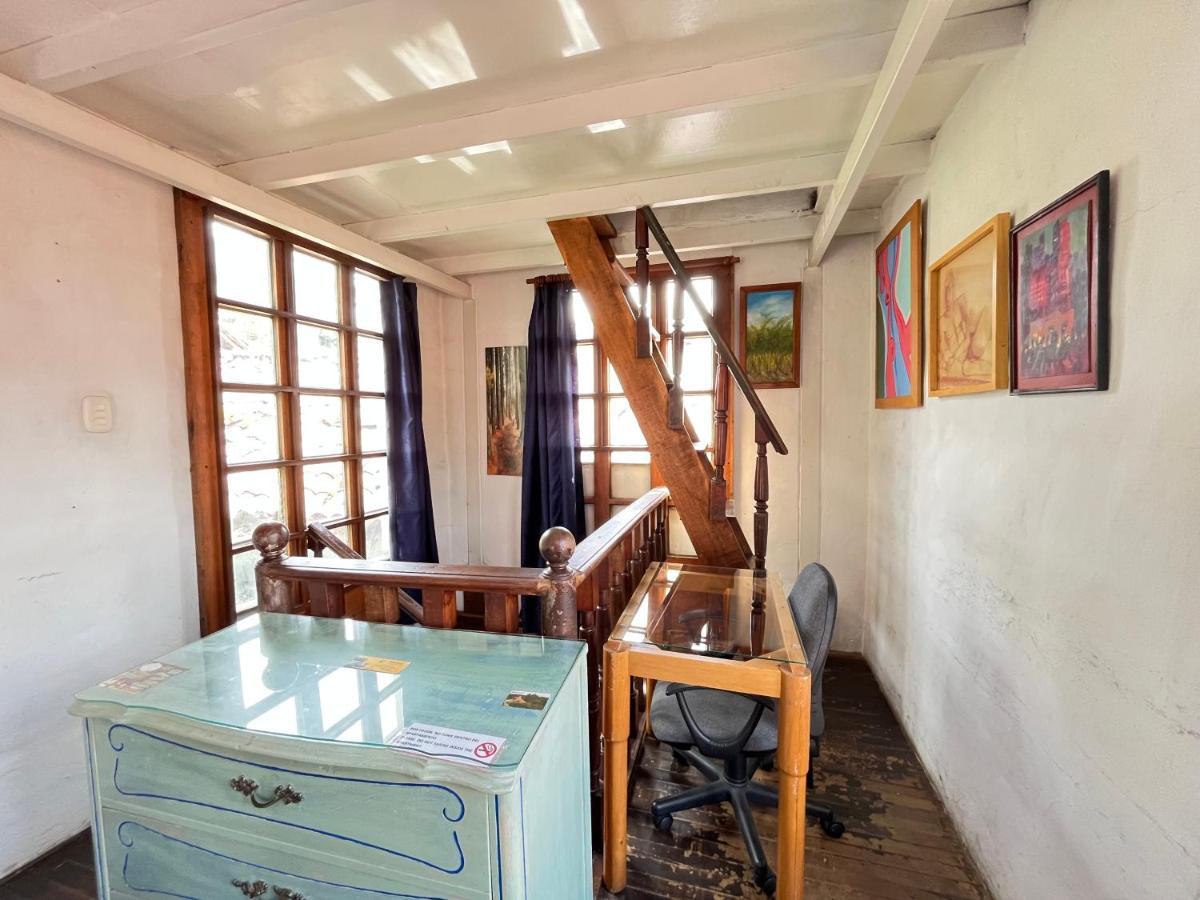 La Casa Azul Del Ventorrillo: Hospedaje Historico * Bogotá