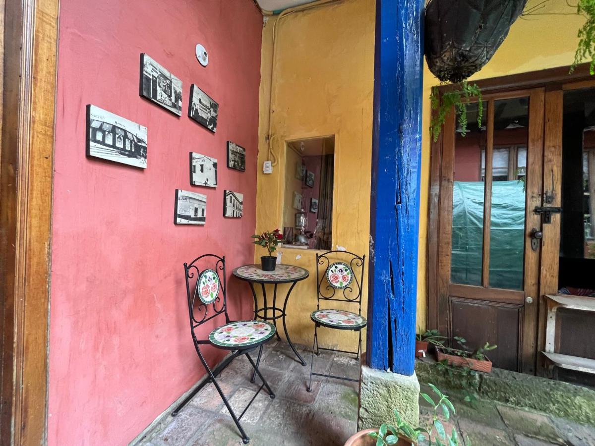 Pensión La Casa Azul Del Ventorrillo: Hospedaje Historico Bogotá