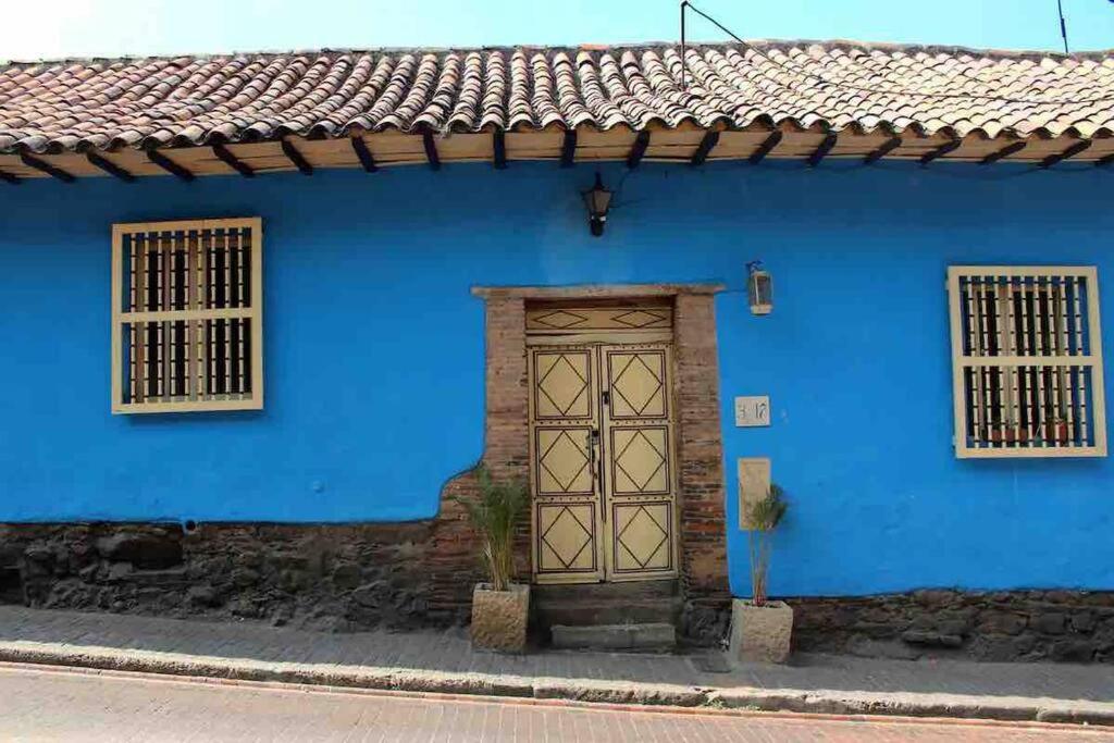 La Casa Azul Del Ventorrillo: Hospedaje Historico * Bogotá