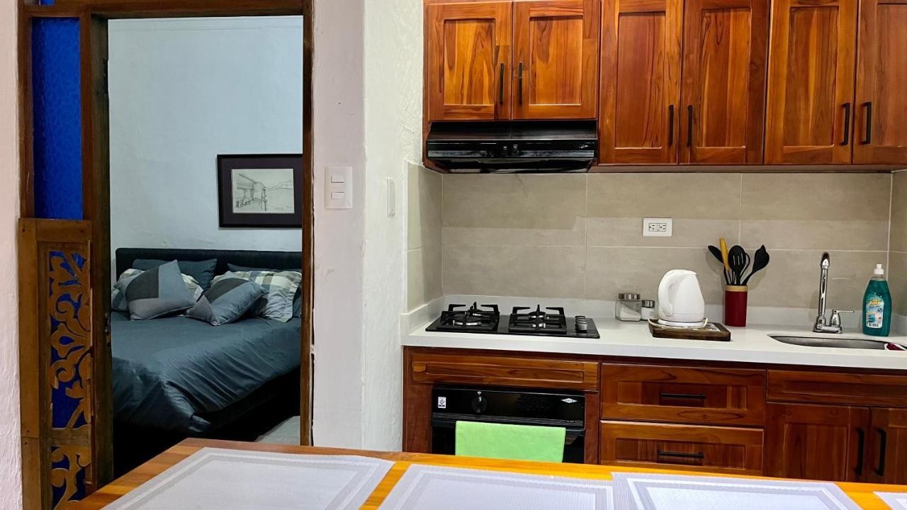 Pensión La Casa Azul Del Ventorrillo: Hospedaje Historico *