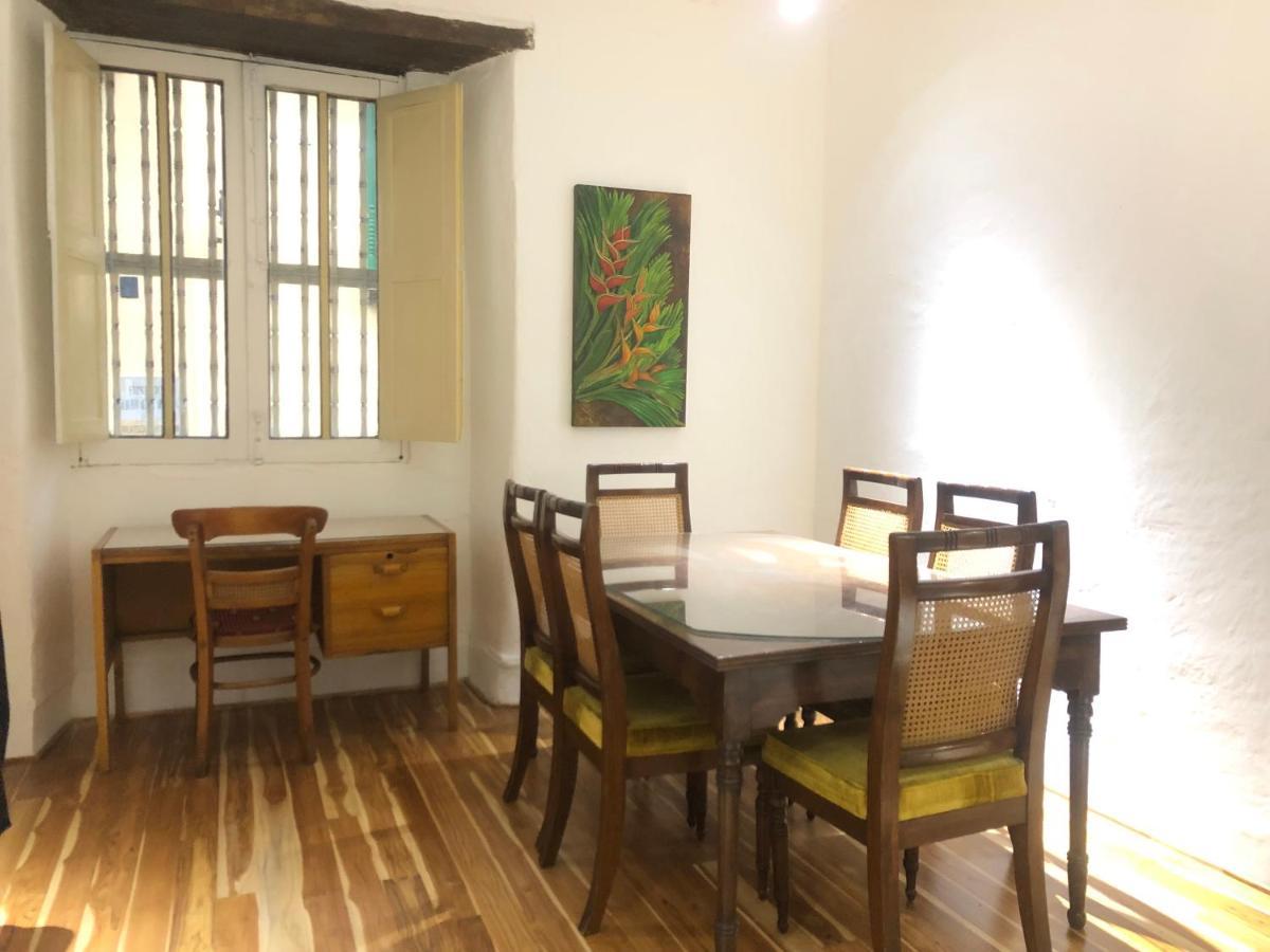 Pensión La Casa Azul Del Ventorrillo: Hospedaje Historico Bogotá