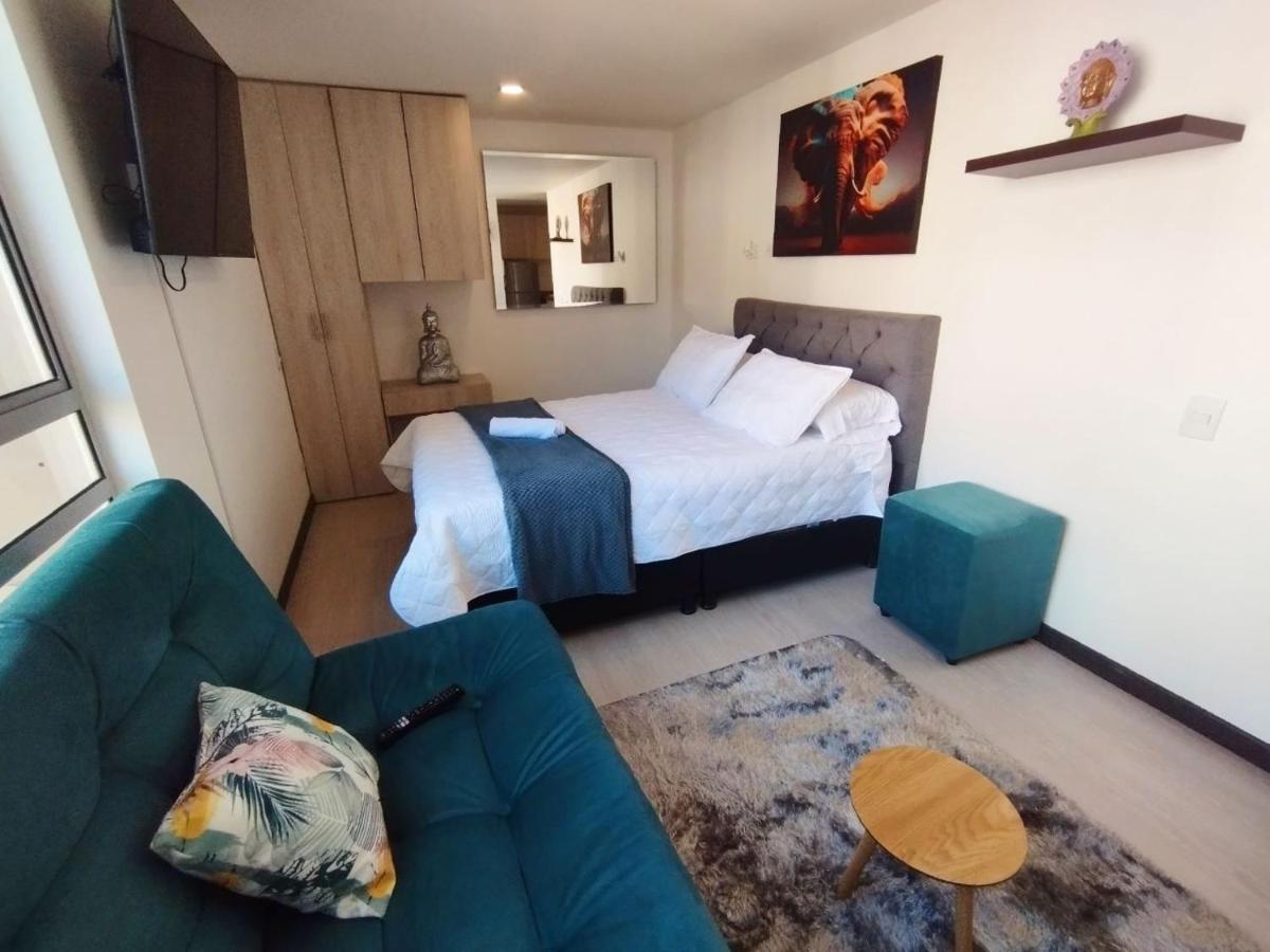 Varun Luxury Apartamento