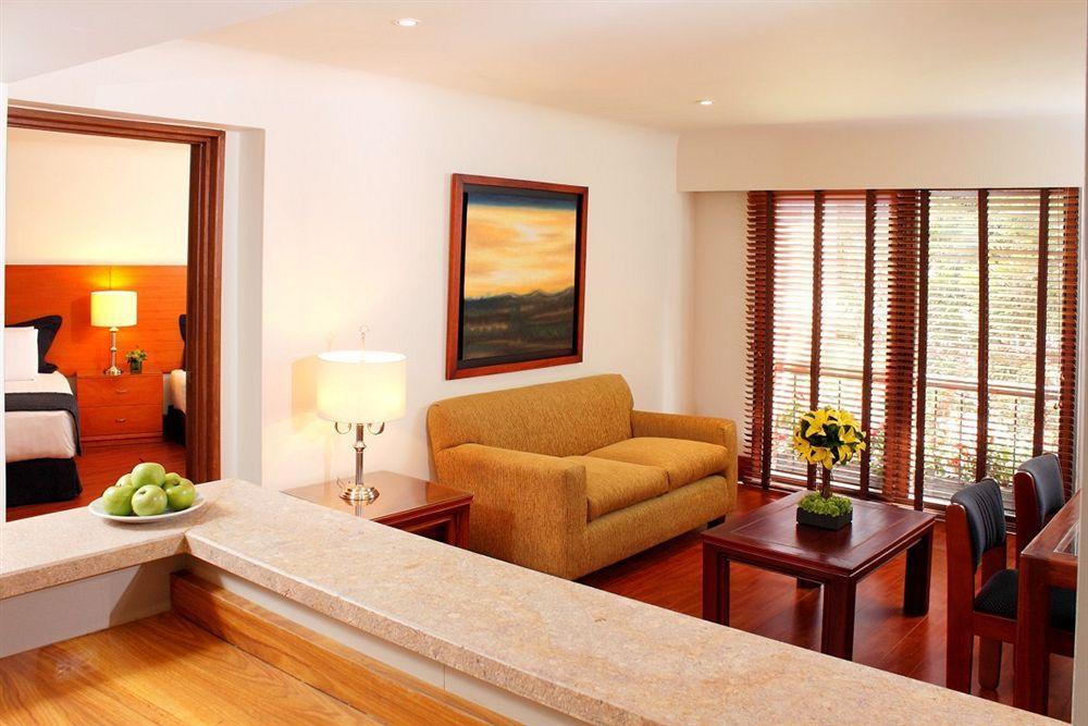 Apartahotel Estelar - La Fontana Bogotá
