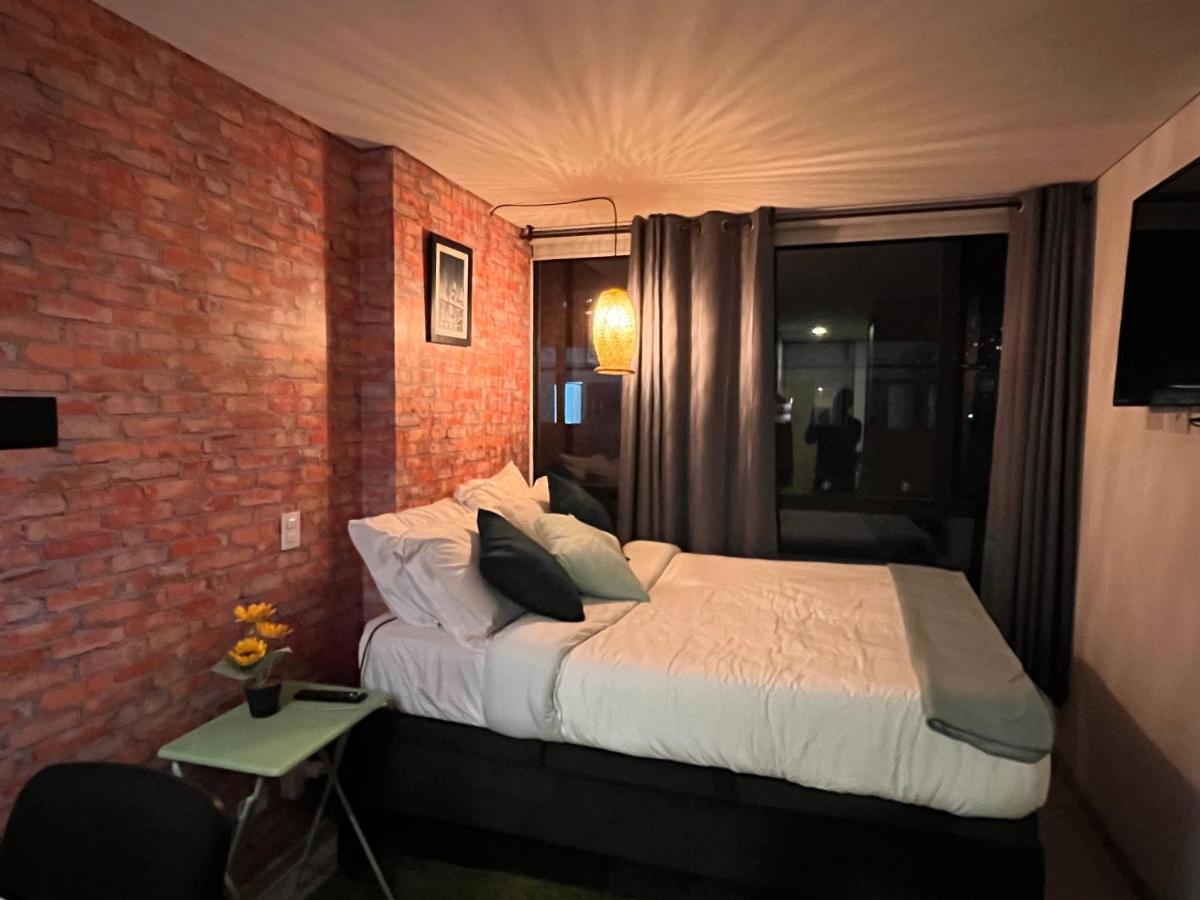 Cozy Apt In The Heart Of Chapinero With Great View * Bogotá