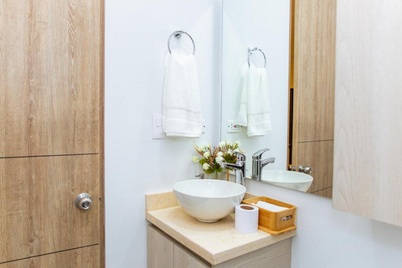 Nuevo! Zona T 85 Apartamento *