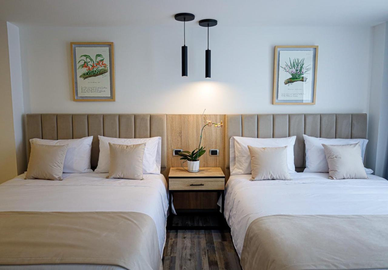 86 Apartahotel *