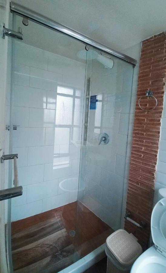Mosaic House Hotel *