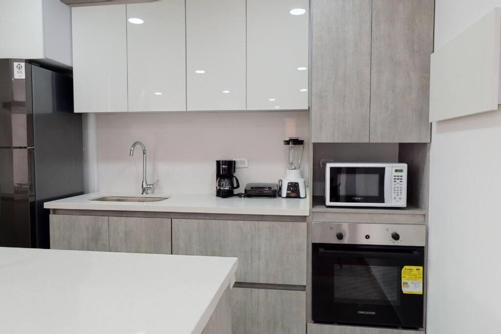 Unicentro Modern *