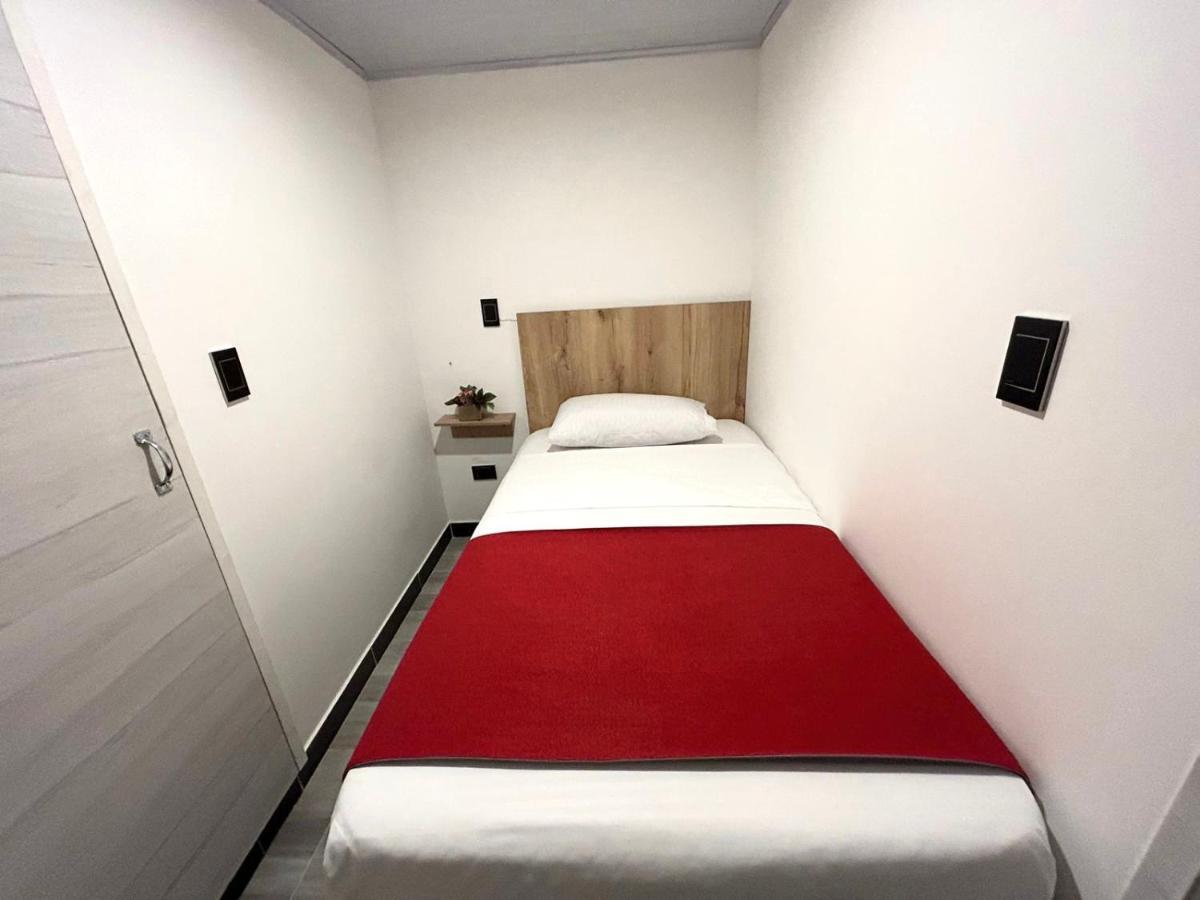 Hotel Urban Center 3*