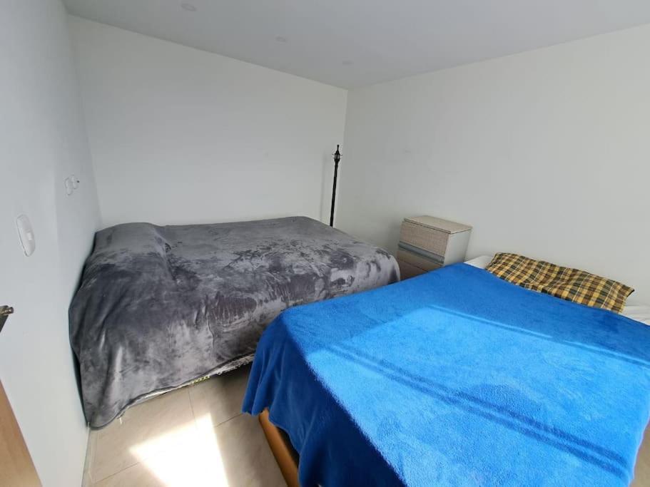Moderno Cerca Del Aeropuerto Apartamento Bogotá