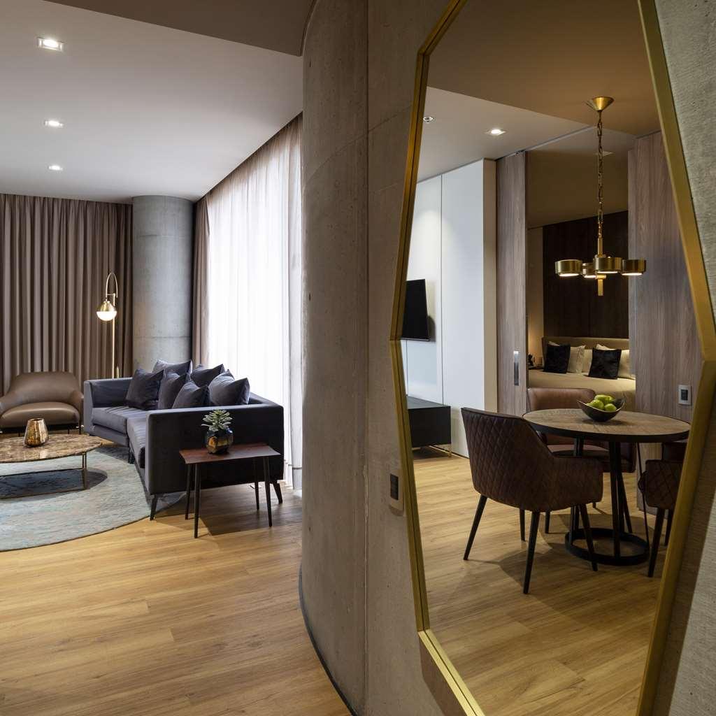Hotel Salvio Parque 93 Curio Collection By Hilton