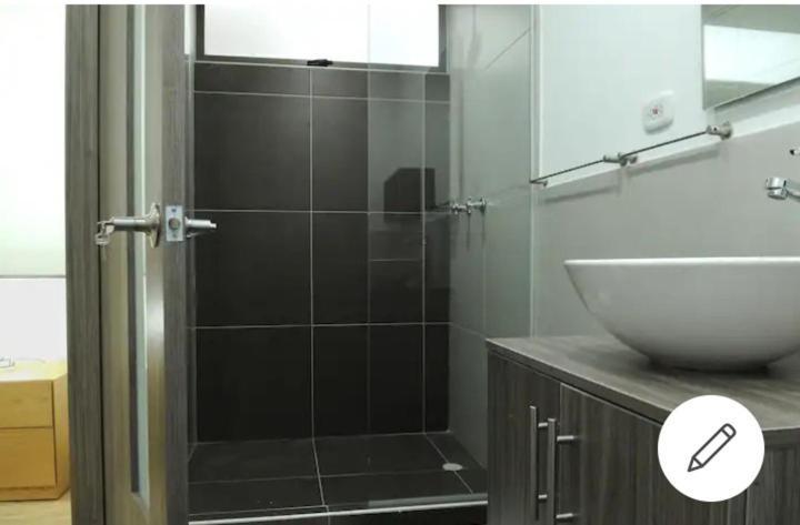 Apartamento Hermoso En La Mejor Zona De 502 Bogotá