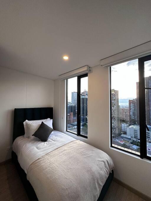 Apartamento Moderno En El Centro Con Vista A La Ciudad Apartamento *