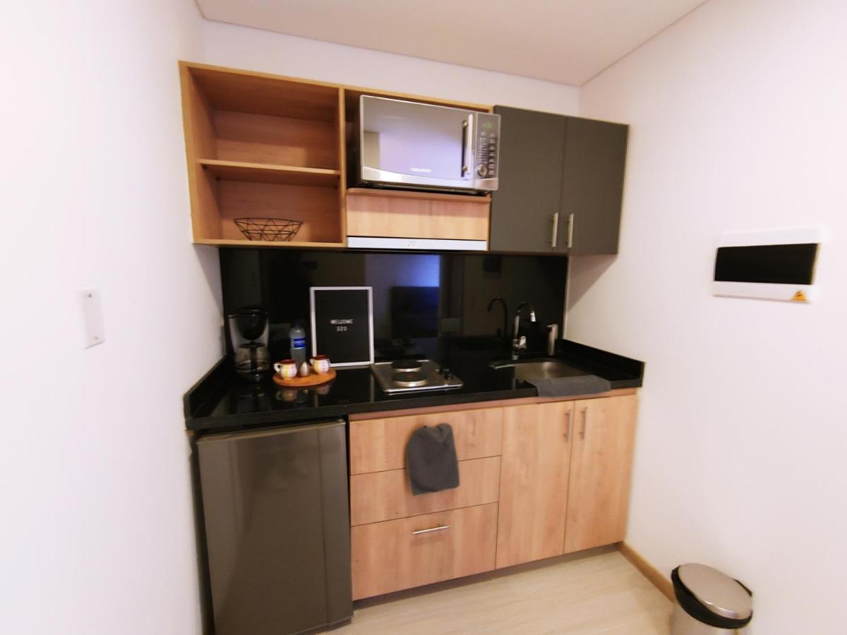 Chapinero Apartment: Terrace And View Apartamento