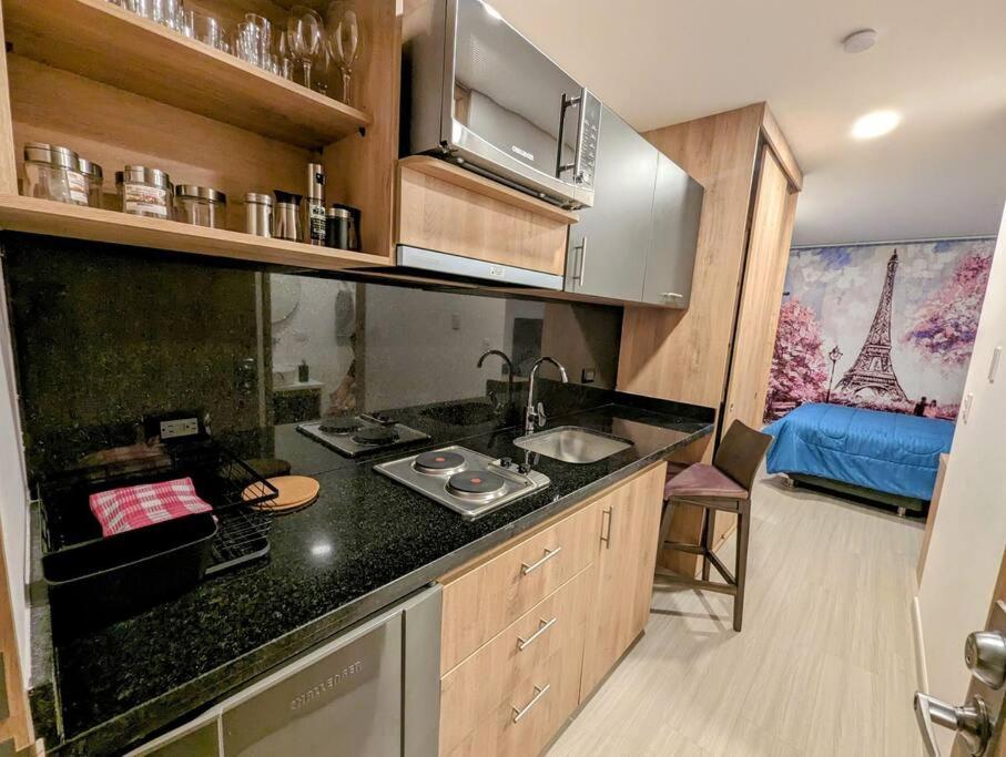 Loft In The Heart Of The City!
