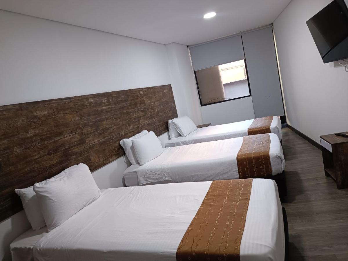 American Visa Corporate Hotel 4*