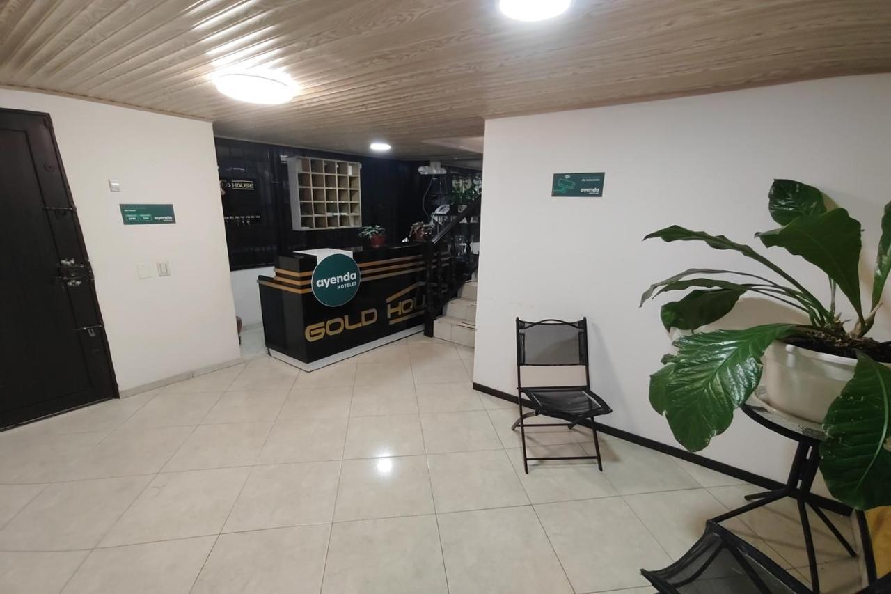 Ayenda Gold House Hotel