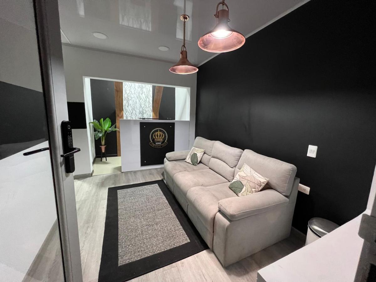 Hotel Aw Ariston Airport 4*