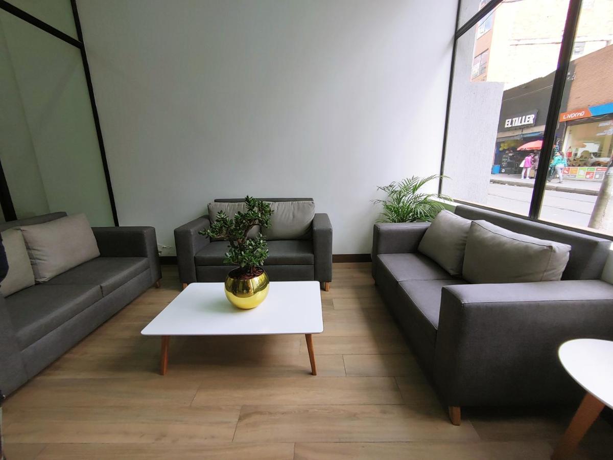 Apto Chapinero: Terraza Y Vista Bogota