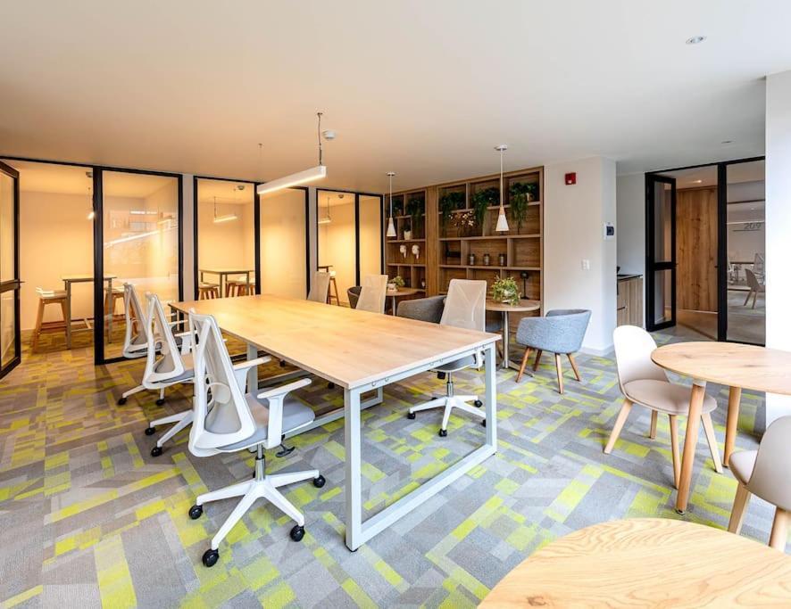 Apartamento Casa Juanito Coworking El Nogal In Zona Rosa *